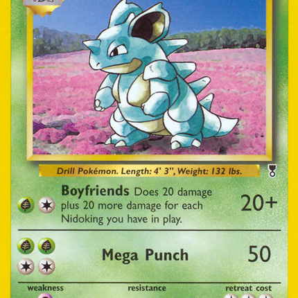Nidoqueen (32/110) [Legendary Collection]