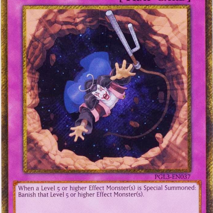 Deep Dark Trap Hole [PGL3-EN037] Gold Secret Rare